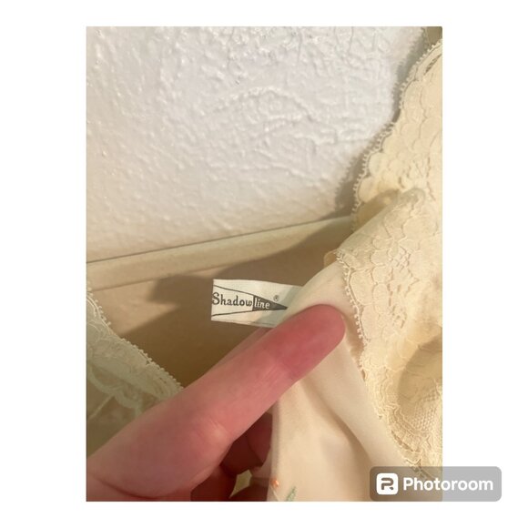 Vintage 1950s Shadowline Pale Yellow/Cream Long Gown Lingerie & Robe Size Small - Picture 12 of 12